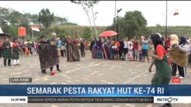 Meriahkan HUT RI, Gubernur Ganjar Ikuti Lomba Sepakbola Sarung