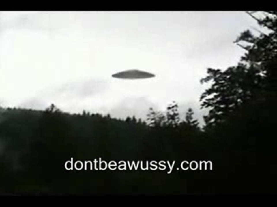 UFO with Michelle Williams, BarackObama & Rambo On It