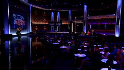 Comic Tacarra Williams Performs in the Open Mic Round - Bring The Funny (Open Mic)