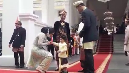 Jokowi Ajak Jan Ethes saat Sambut AHY, Annisa Pohan: Pah, Lucu Banget