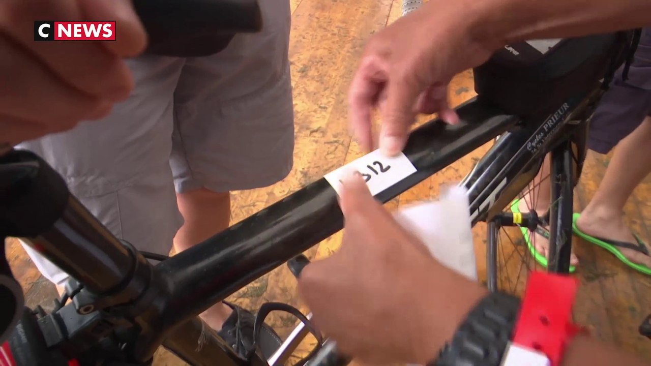 Des jumeaux au départ de la célèbre Paris-Brest-Paris