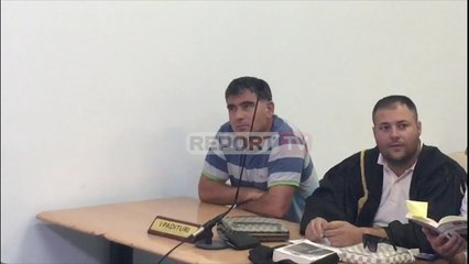 Report TV - Skandali me turistët spanjollë, pamjet e Kokëdhimës para gjykatës