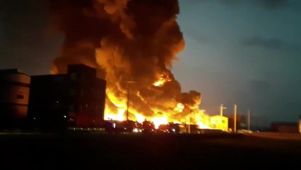 재활용 공장서 큰불...등산객 추락해 숨져 / YTN