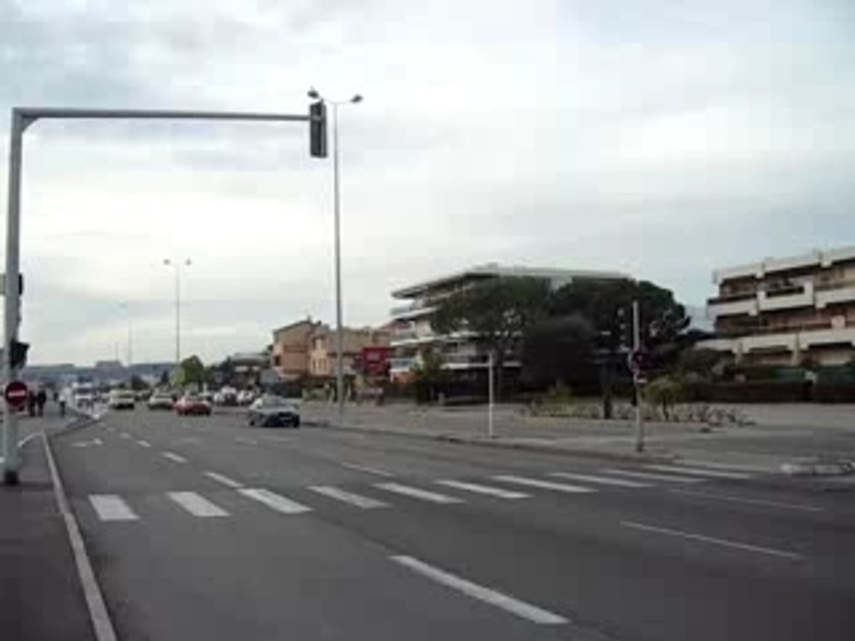 Musteng et taxi