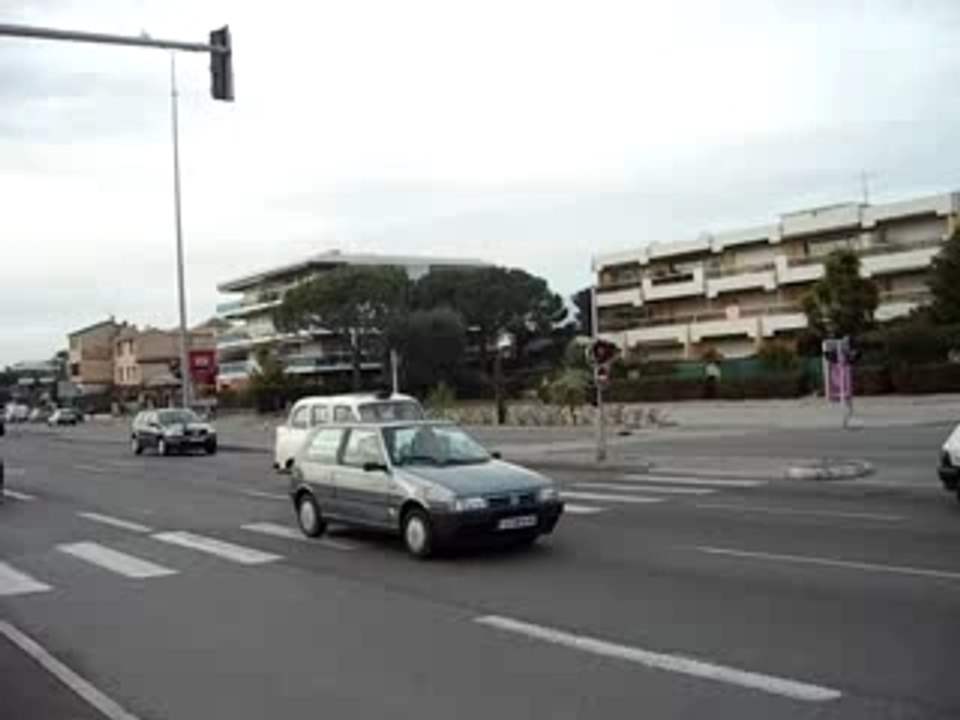 Taxi