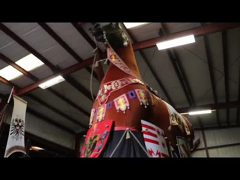 Ath: danse du cheval Bayard