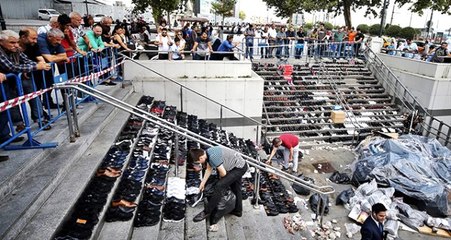 Şiddetli yağış nedeniyle felaketi yaşayan Eminönü'nde son durum!