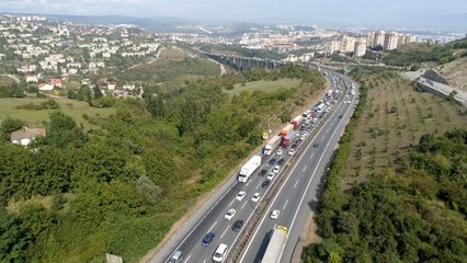 TEM'de trafik durma noktasına geldi