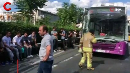 D-100'de halk otobüsü kazası! Trafik yoğunluğu oluştu