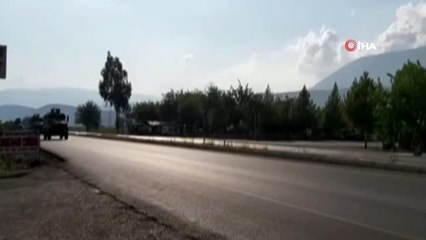 Şanlıurfa'nın Suriye sınırına tank ve zırhlı araç sevkiyatı