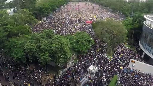Mais protestos em Hong Kong
