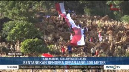 Pembentangan Merah Putih 400 Meter di Puncak Bukit Tokka