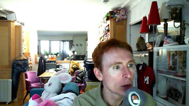 Wiwi égratigne never go back de Dennis Lloyd