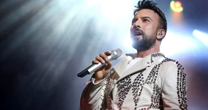 Tarkan'dan Kaz Dağları'ndaki ağaçların kesilmesine şarkılı tepki!