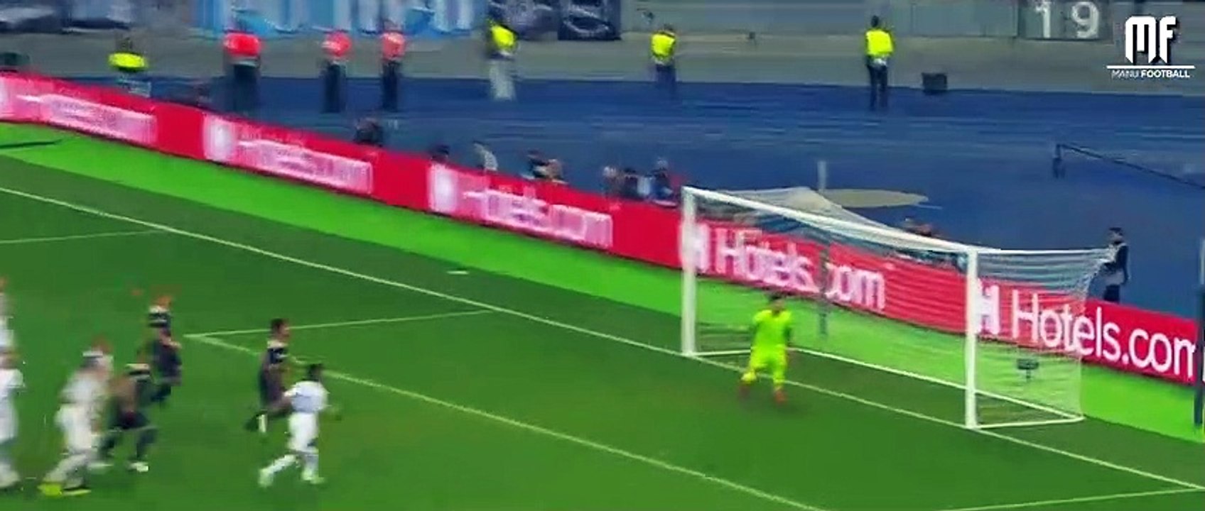 Hakim Ziyech 2019 - World Class - Crazy Skills & Goals - HD