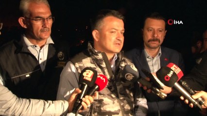 Bakan Pakdemirli’den İzmir’deki yangınlar hakkında açıklama