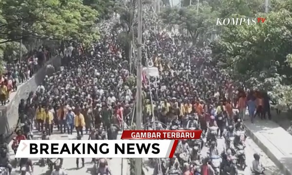 Protes Tindakan Rasisme, Massa di Jayapura Gelar Long March Menuju Kantor Gubernur dan DPRD Papua