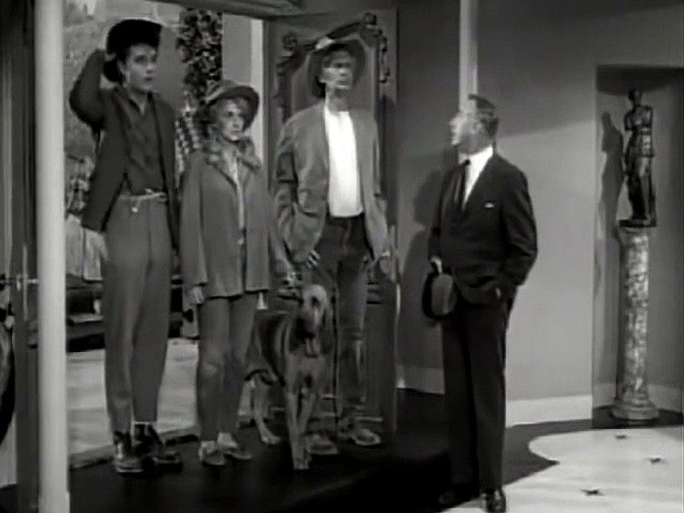 Classic TV - The Beverly Hillbillies - Season 1, Episode 2 (1962) - Getting Settled