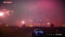 Rusya'da Havai Fişek Festivali izleyenleri büyüledi