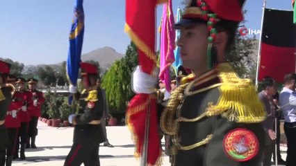- Afganistan’da Patlamanın Gölgesinde Bağımsızlık Töreni