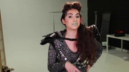 We Transform Into Pinup Models • Ladylike