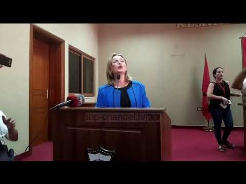 Voltana Ademi: “Nuk e lëshojmë bashkinë, deri sa në Shkodër të ketë zgjedhje të vërteta”