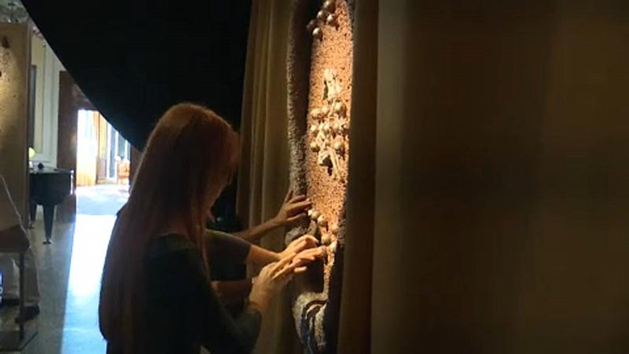 Bitte anfassen: Mit verbundenen Augen durch den Stadtpalast in Venedig