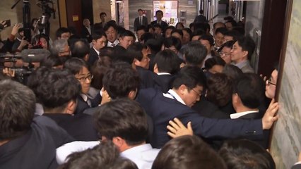 "패스트트랙 소환 불응 의원, 체포영장 면밀히 검토" / YTN