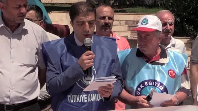 Türkiye Kamu-Sen'den basın açıklaması