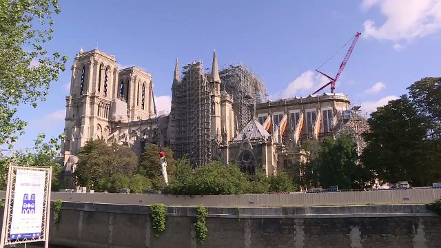 Notre-Dame: la sécurité des ouvriers est assurée, selon Pénicaud