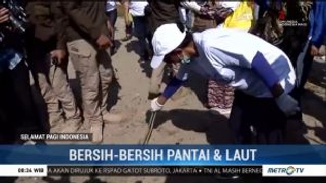 HUT RI, Menteri Susi Bersih-bersih Pantai dan Laut