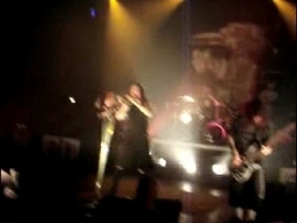 Korn - Helmet in the bush  (Manchester 2008)