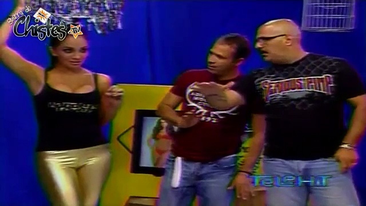 132 GUERRA DE CHISTES 2010 Cap 132 Laura Denisse