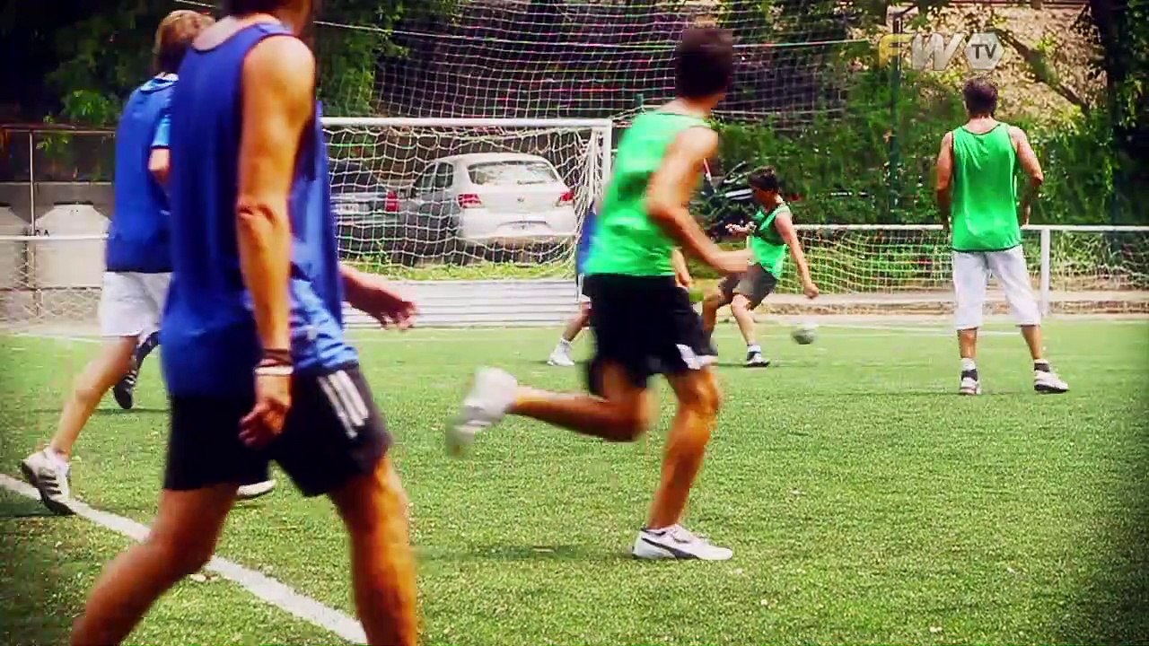 El equipo de artistas y su pasión por el fútbol: el típico asado post partido - parte 3