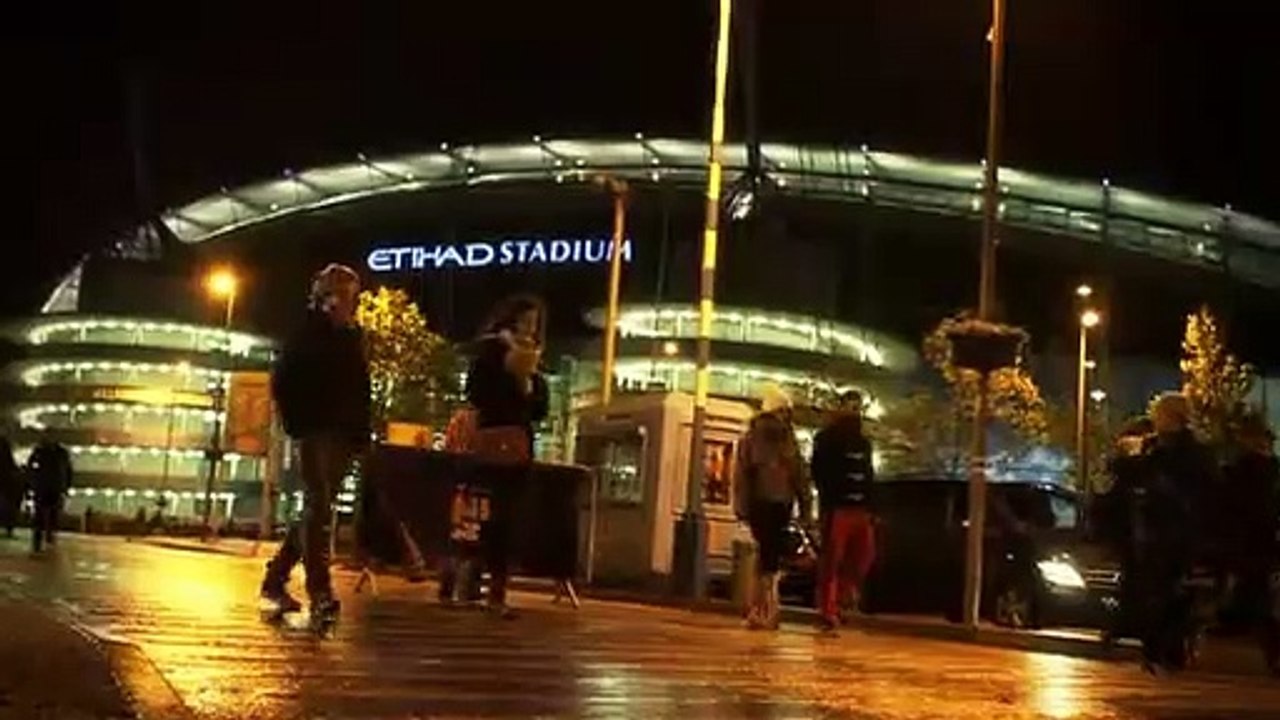 Kun Agüero, desde Manchester: "hasta el más malo se vuelve bueno jugando con Messi" - parte 2