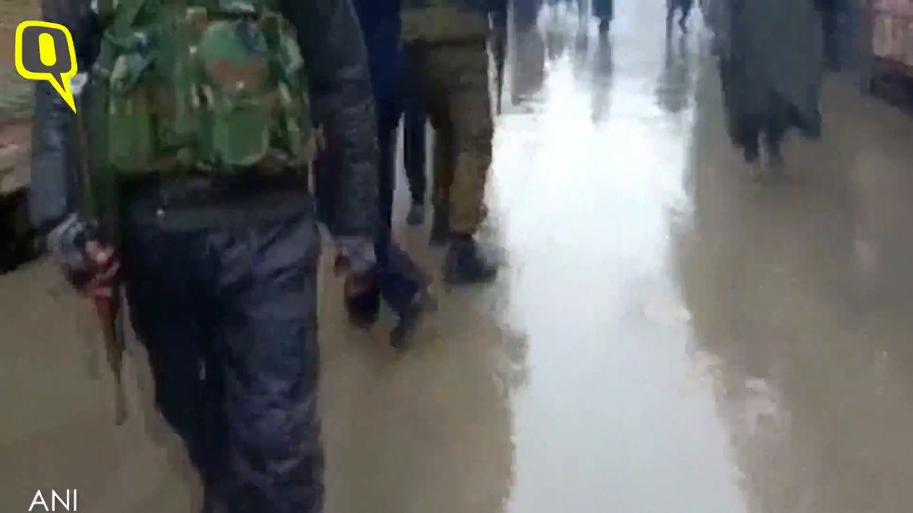 A terrorist lobbed grenade at CRPF & J&K police pesonnel near Shairbagh police station in Anantnag