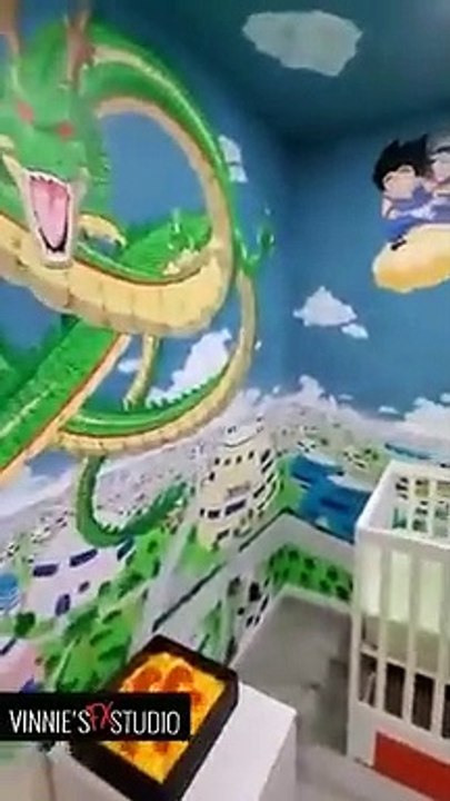 Une chambre pour enfant décorée en Dragon Ball Z