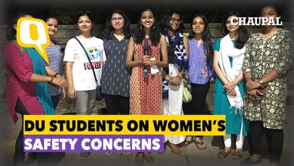 Скачать видео: Delhi University Women Students Slam AAP & BJP Govts, Say ‘They’re All the Same’