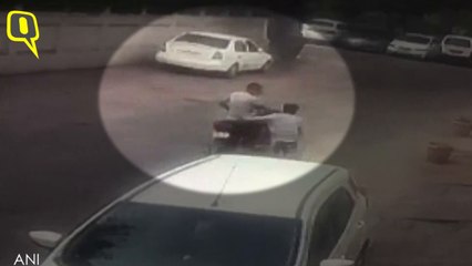 Man Snatches Chain From Woman