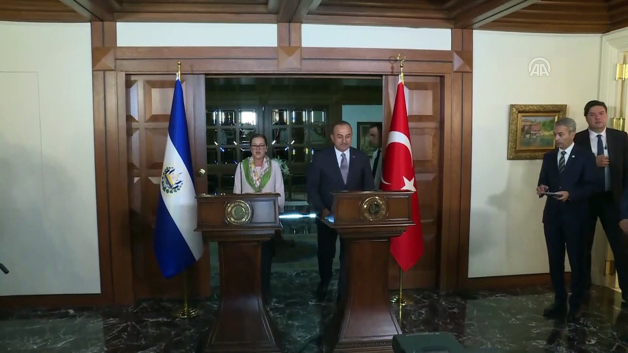 Çavuşoğlu, El Salvadorlu mevkidaşı Alexandra Hill ile ortak basın toplantısı düzenledi - ANKARA