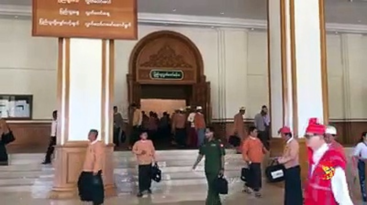 အစိုးရ၏ ျပစ္ဒဏ္လြတ္ၿငိမ္းခြင့္အေပၚ ဒုတိယ သမၼတေဟာင္း ေမးခြန္းထုတ္ (ရုပ္/သံ)