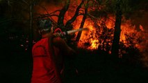 Bewohner fordern mehr Hilfe im Kampf gegen Feuer bei Izmir