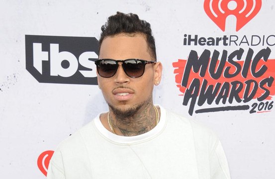 Chris Brown photographer battery charges dropped