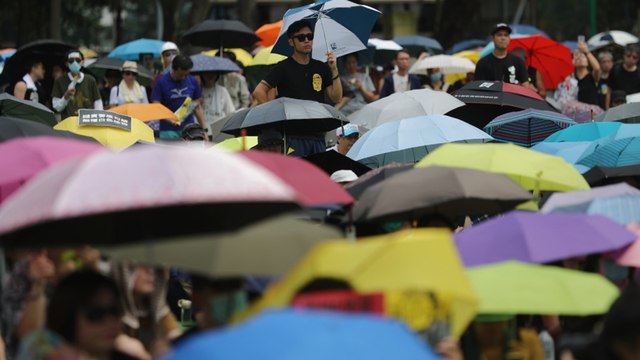 From T-shirts to police flags: the colours of the Hong Kong protests explained