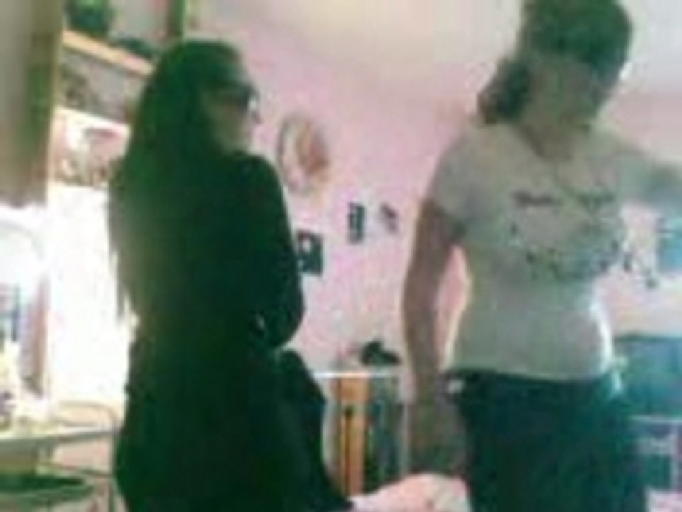 VID002