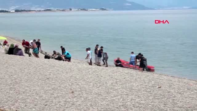Mersin'de akıntıya kapılan 2 kişi kayboldu