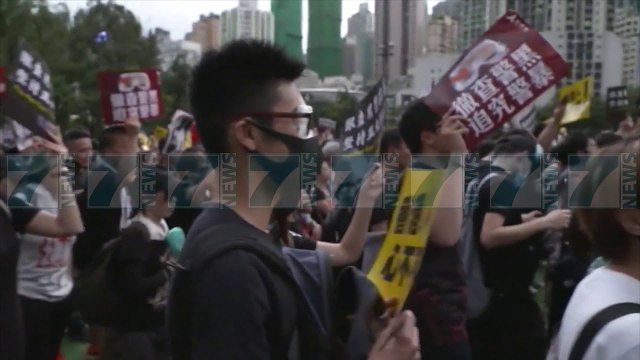 PROTESTAT NE HONG KONG, TWITTER DHE FB MBYLLIN LLOGARITE KINEZE - News, Lajme - Kanali 7