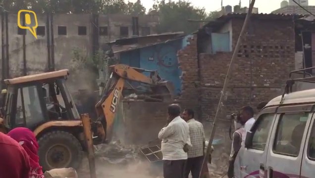 Clashes Break out in Delhi's Kathputli Colony Over DDA Demolition