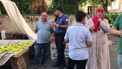 Pazarda alışveriş yaparken üzerine direk devrildi - KAHRAMANMARAŞ