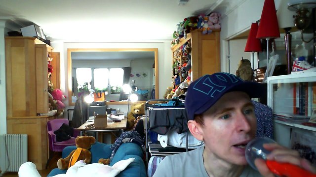 Wiwi égratigne king d'Eric Bellinger